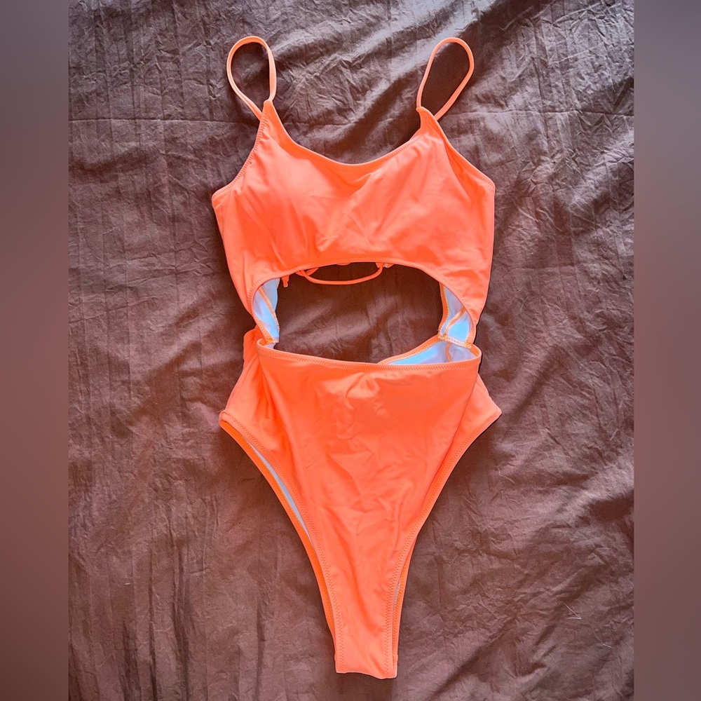 Women’s shein one piece swim suit